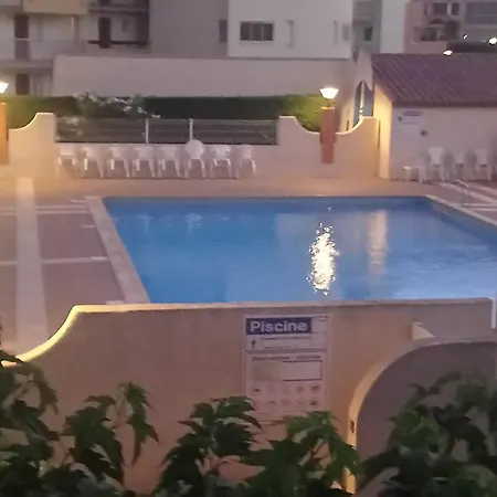 Aquagolf T2 Cabine Et Piscine *